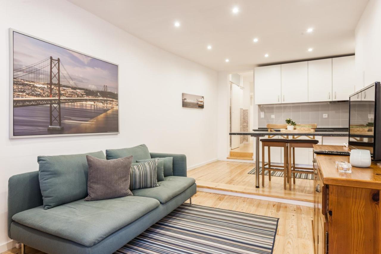 Flh Alfama Cozy Apartment Lisbon Bagian luar foto